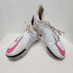 Nike Womens White Pink Phantom Soccer Cleats Shoes Size 4